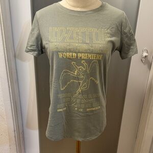 Led Zeppelin T-shirt